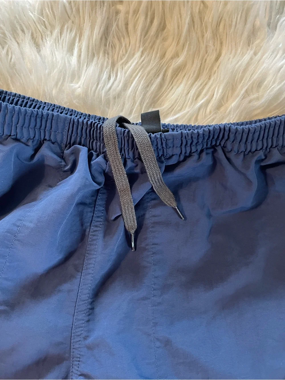 Patagonia Men’s Baggies Blue Shorts Without Liner  Size Small; 57021